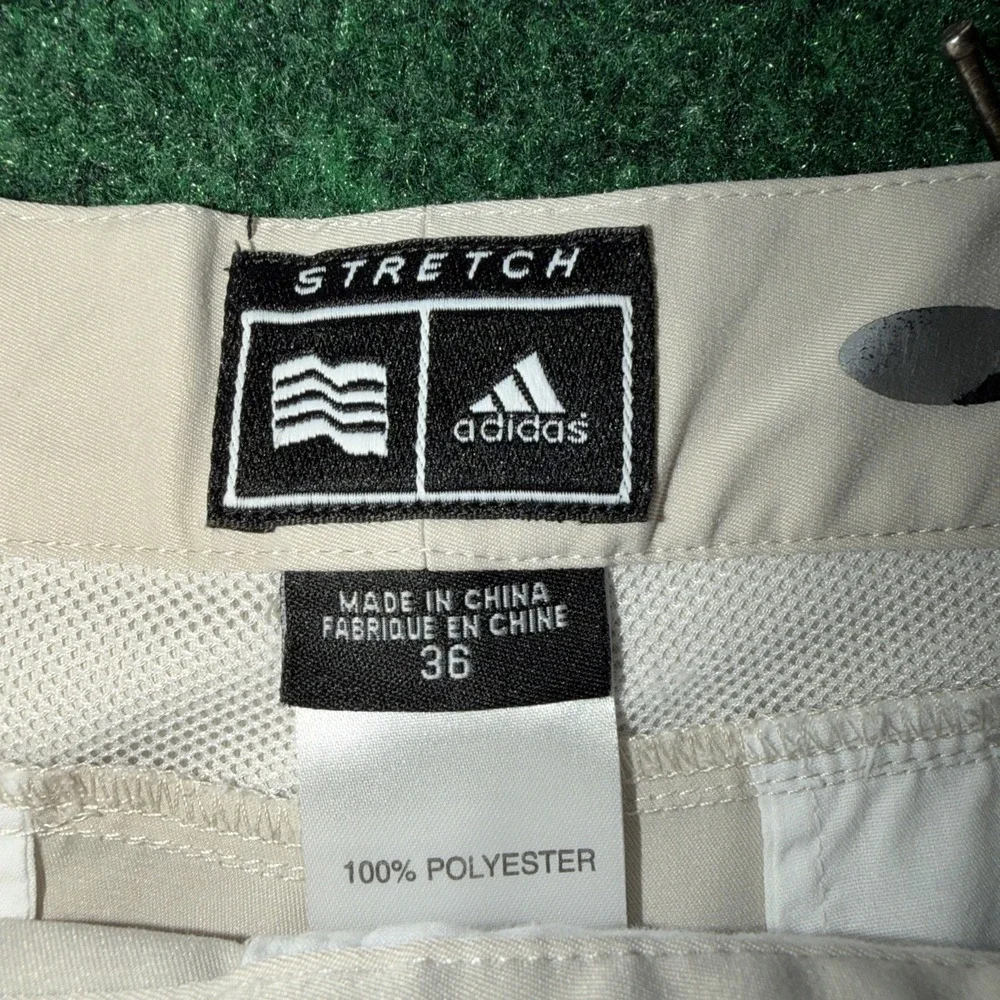 Adidas Stretch Golf Shorts Men's Size 36 Khaki 9 Inseam